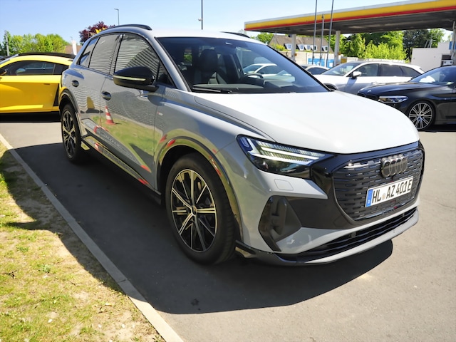Audi Q4 e-tron SUV 45 e-tron Audi Q4 e-tron