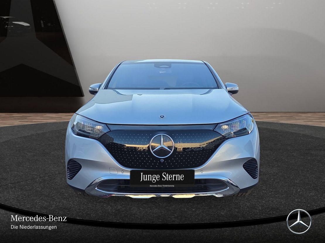 Mercedes-Benz EQE SUV 300