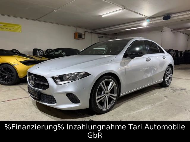 Mercedes-Benz A 180 Limousine Widescreen,Night,Pano,Burmes,19"