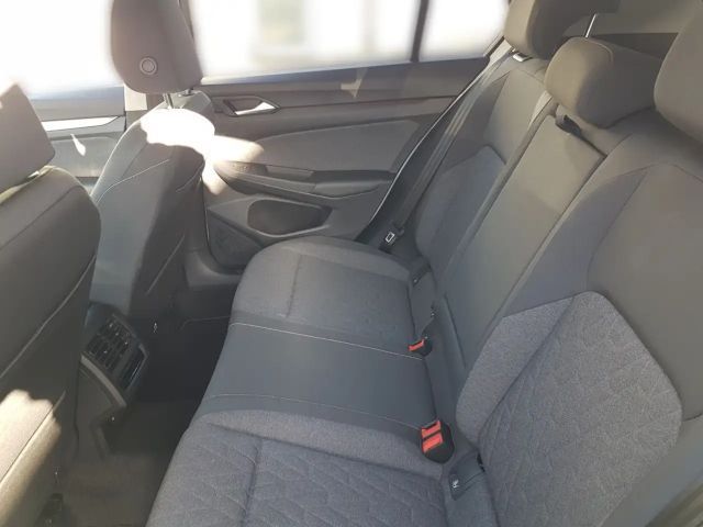 Volkswagen Golf Move