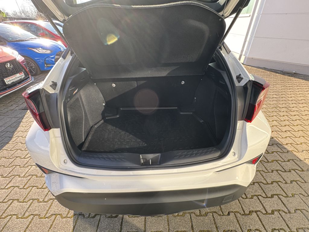 Toyota C-HR 5-deurs Basis