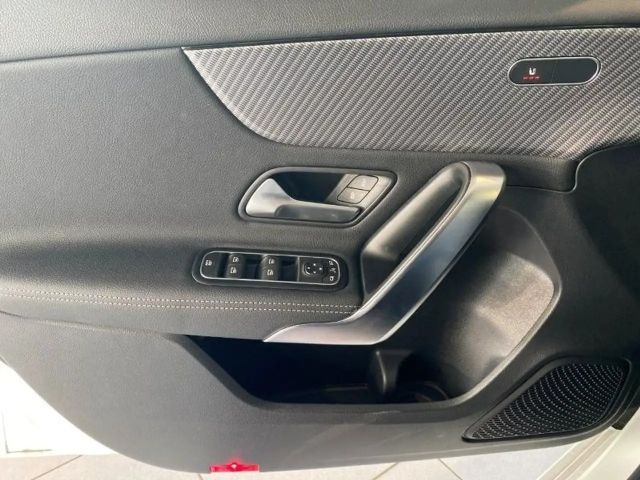 Mercedes-Benz A 200 Progressive