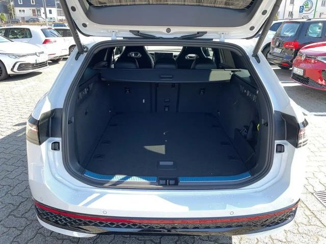 Volkswagen Passat 2.0 TDI DSG R-Line