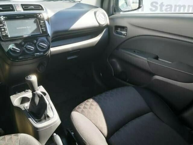 Mitsubishi Space Star Star