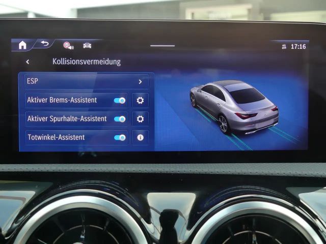 Mercedes-Benz CLA 180 Coupé Progressive