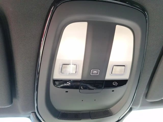 Volvo XC60 Dark Plus