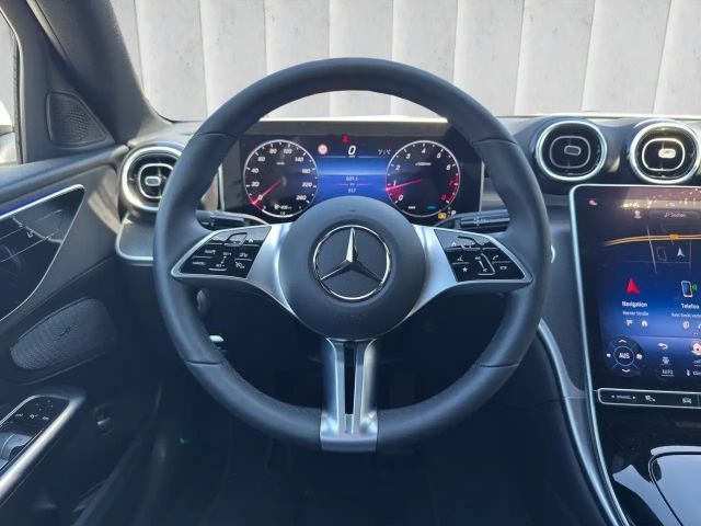 Mercedes-Benz C 180 AVANTGARDE Sedan