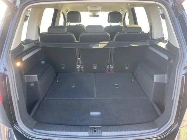 Volkswagen Touran DSG Highline