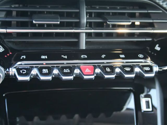 Peugeot E-2008 Allure Pack