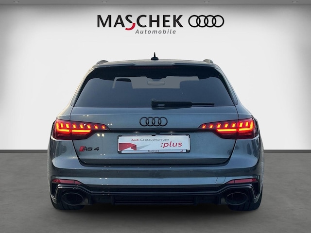 Audi RS4 Avant Quattro
