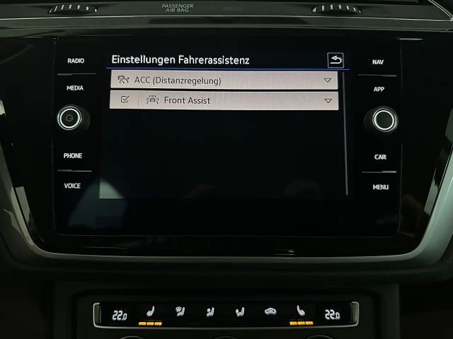 Volkswagen Touran 2,0 TDI *NAVI*ACC*PANO*Sitzheizung*PDC vo/hi*