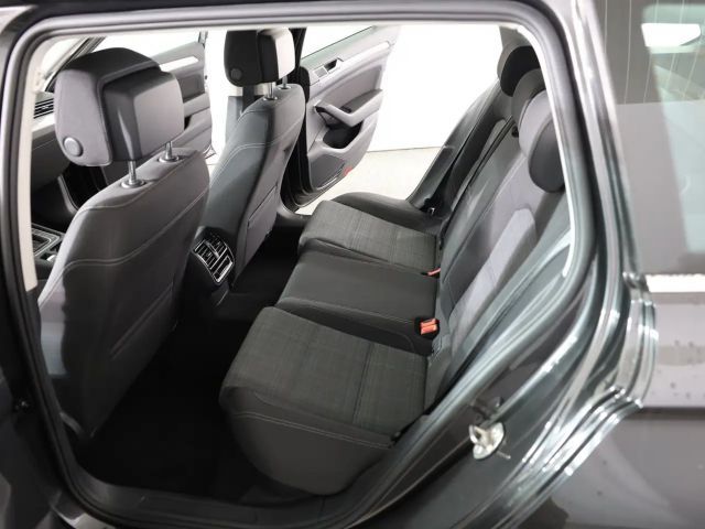 Volkswagen Passat Business Variant