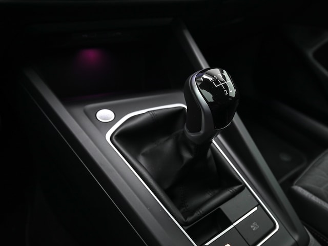 Volkswagen Golf 1.5 TSI Variant