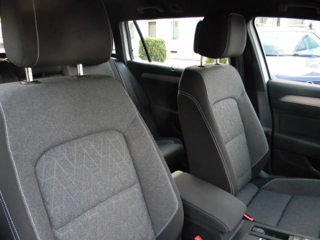 Volkswagen Passat Business Variant