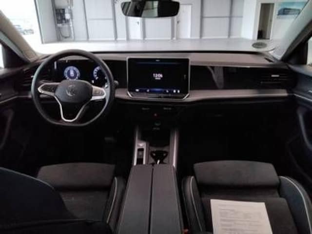 Volkswagen Passat 1.5 eTSI DSG