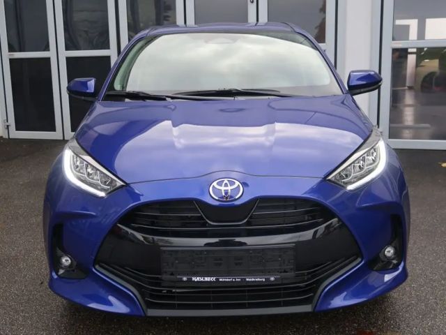 Toyota Yaris Hatchback Hybride VVT-i