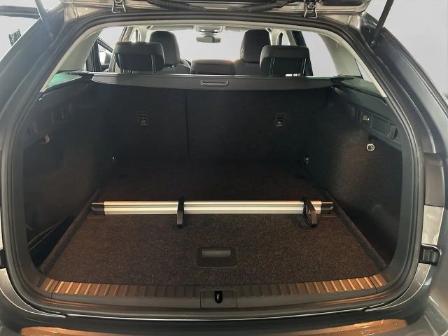 Skoda Octavia Essence TSI mHEV DSG