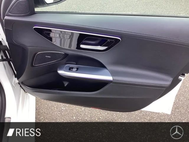 Mercedes-Benz C 300 4MATIC AMG Line Sedan