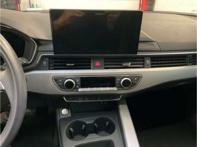 Audi A4 40 TFSI Avant S-Line S-Tronic