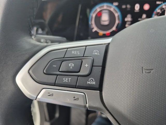 Volkswagen Golf 1.5 TSI Golf VIII Life