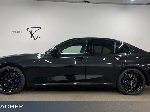 BMW 330 330i M-Sport Sedan xDrive