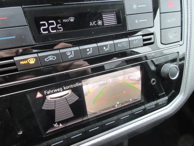 Volkswagen up! Active