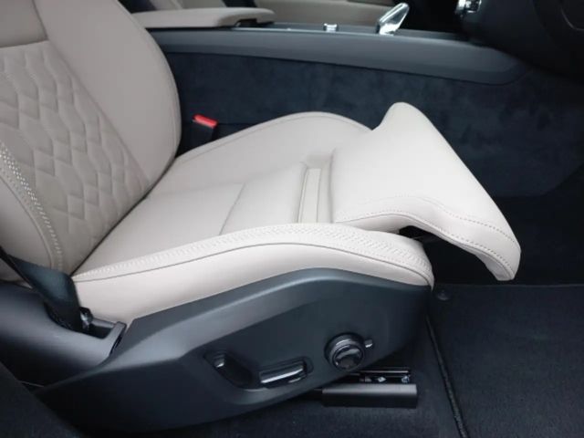 Volvo XC60 AWD Plus T6