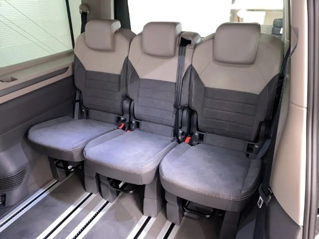 Volkswagen Multivan 2.0 TDI DSG Lang T7