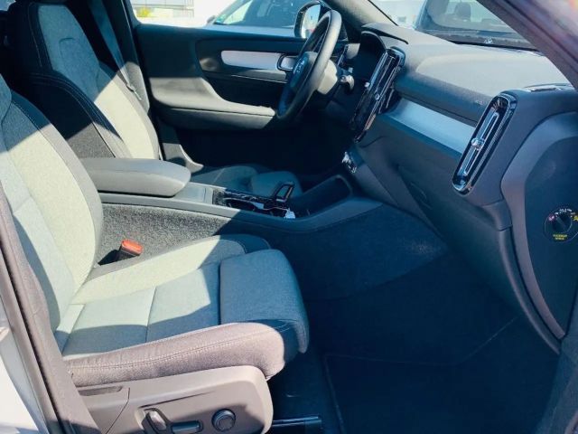 Volvo XC40 Dark Plus