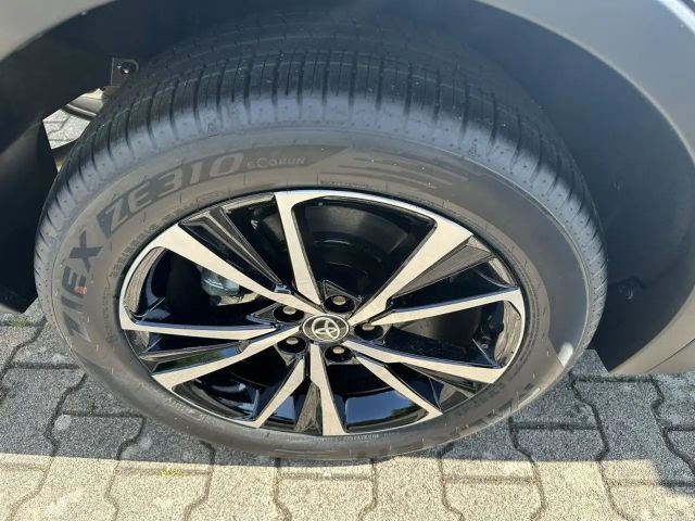 Toyota C-HR Hybride Plug-in Team D