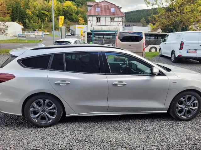 Ford Focus ST Line