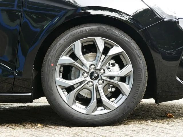 Ford Focus ST Line Wagon