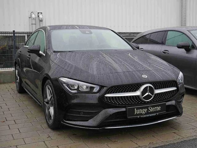 Mercedes-Benz CLA 200 AMG Line CLA 200 d Coupé