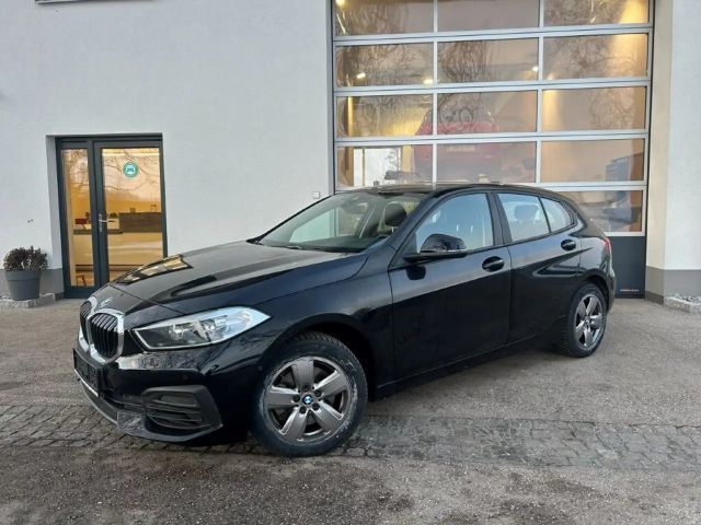 BMW 116 116i Sedan