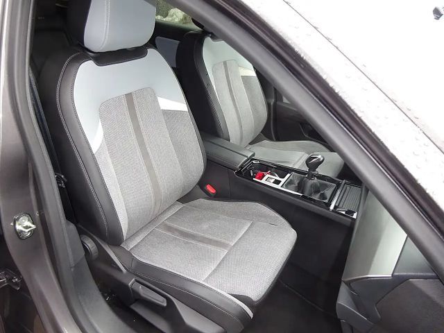 Opel Astra Elegance Turbo