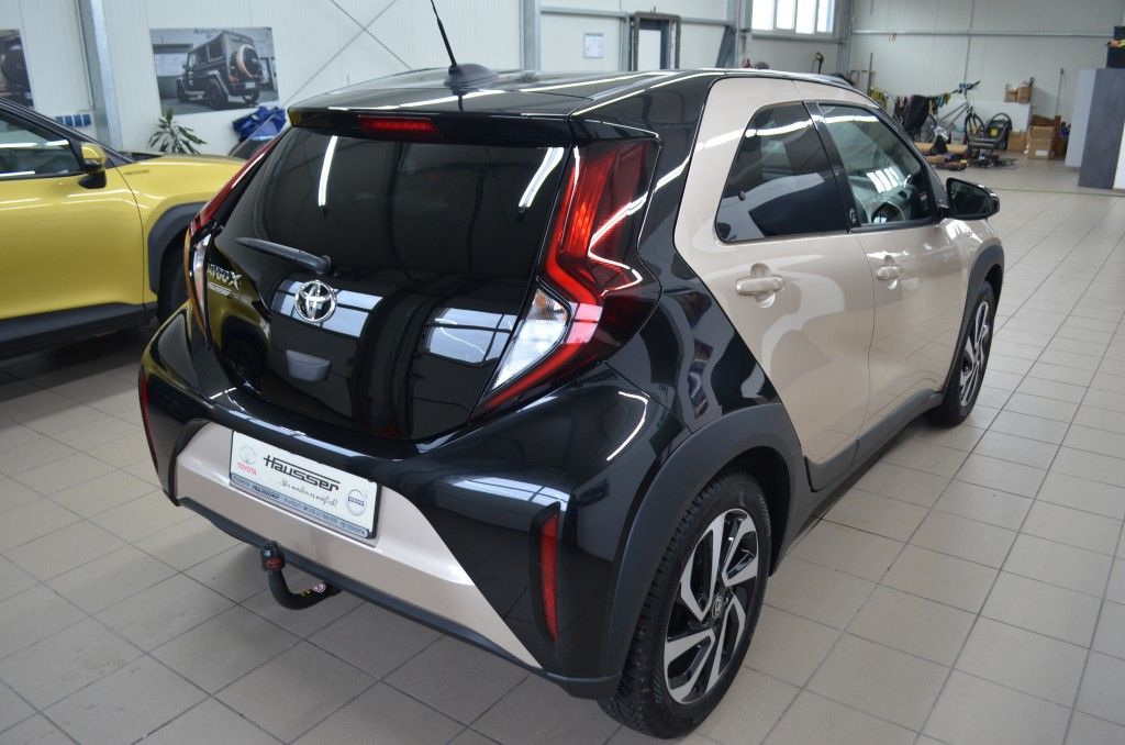 Toyota Aygo X 5-deurs Basis Team D