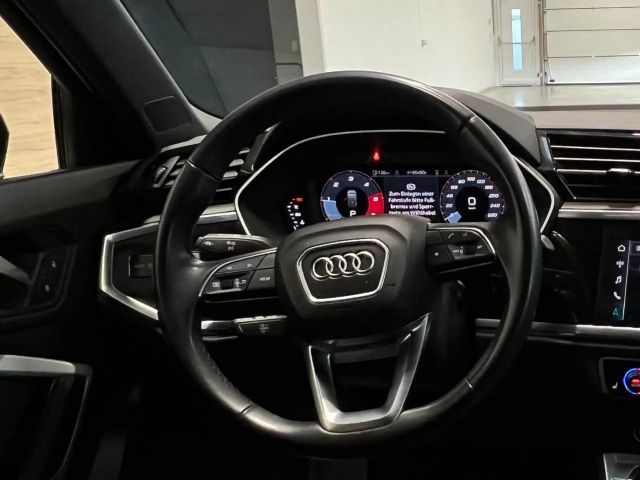 Audi Q3 35 TDI Quattro