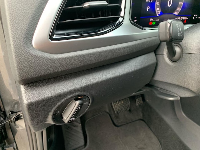 Volkswagen T-Roc DSG Life