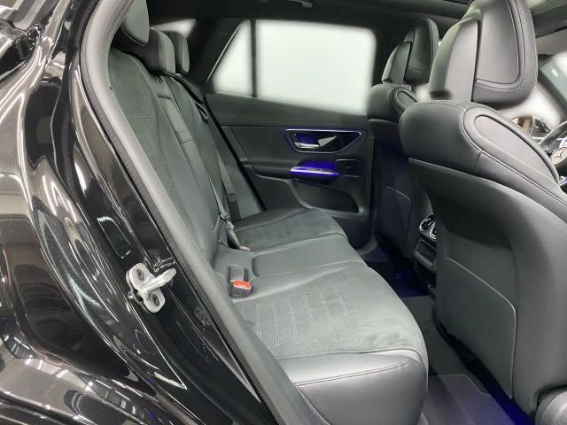 Mercedes-Benz GLC 300 4MATIC AMG Line