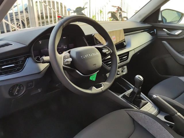 Skoda Kamiq Essence TSI