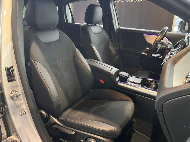 Mercedes-Benz GLA 250 4MATIC AMG Line