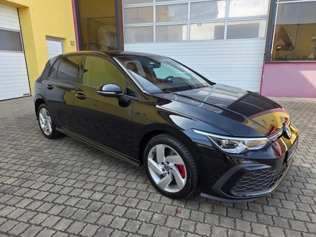 Volkswagen Golf GTE Plus eHybrid