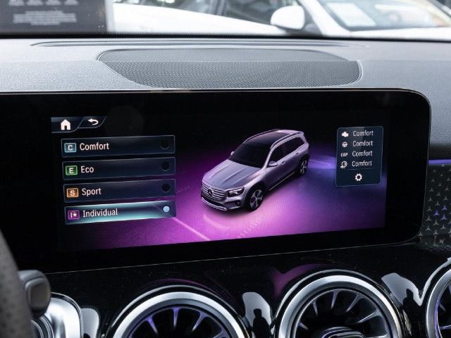 Mercedes-Benz GLB 200 GLB 200 d