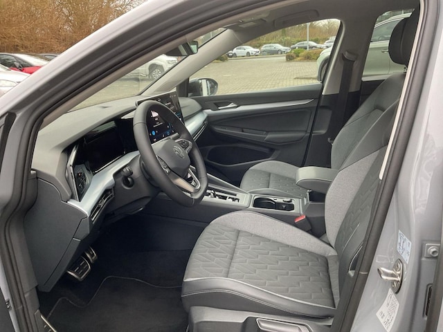 Volkswagen Golf 1.5 eTSI DSG Golf VIII