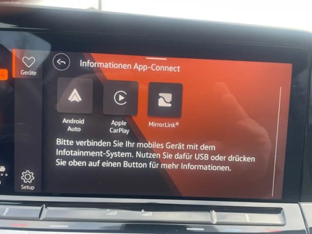 Volkswagen Golf 1.0 TSI Golf VIII Life Variant