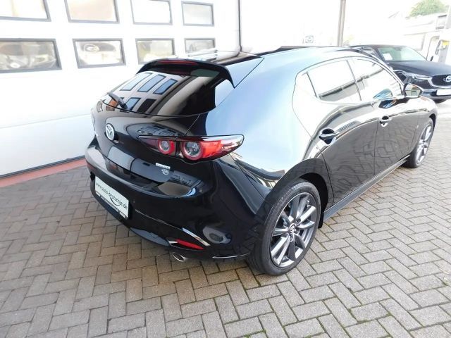 Mazda 3 Premium Selection SkyActiv