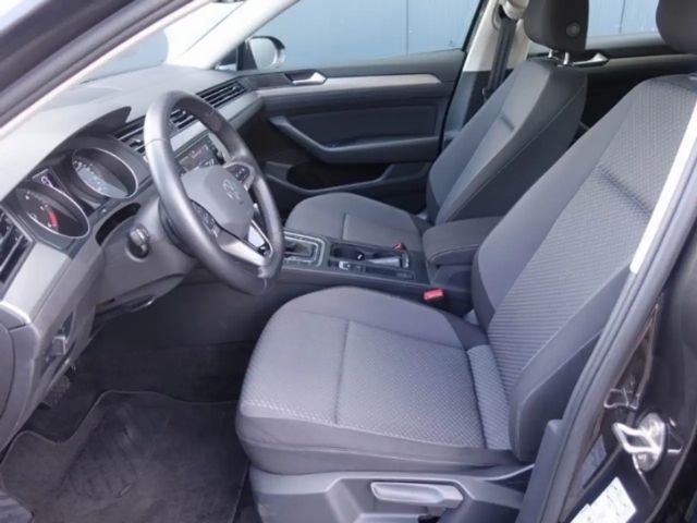 Volkswagen Passat 2.0 TDI Business DSG Variant