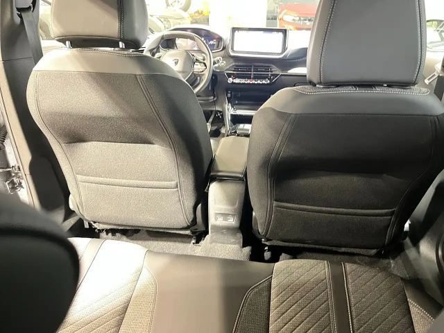 Peugeot 2008 Allure Pack EAT8 PureTech