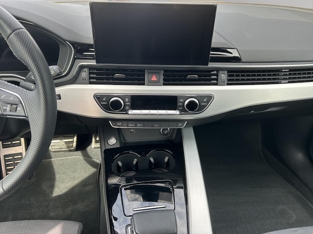 Audi A4 35 TFSI Avant S-Line S-Tronic