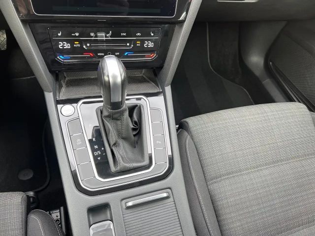 Volkswagen Passat Business DSG Variant